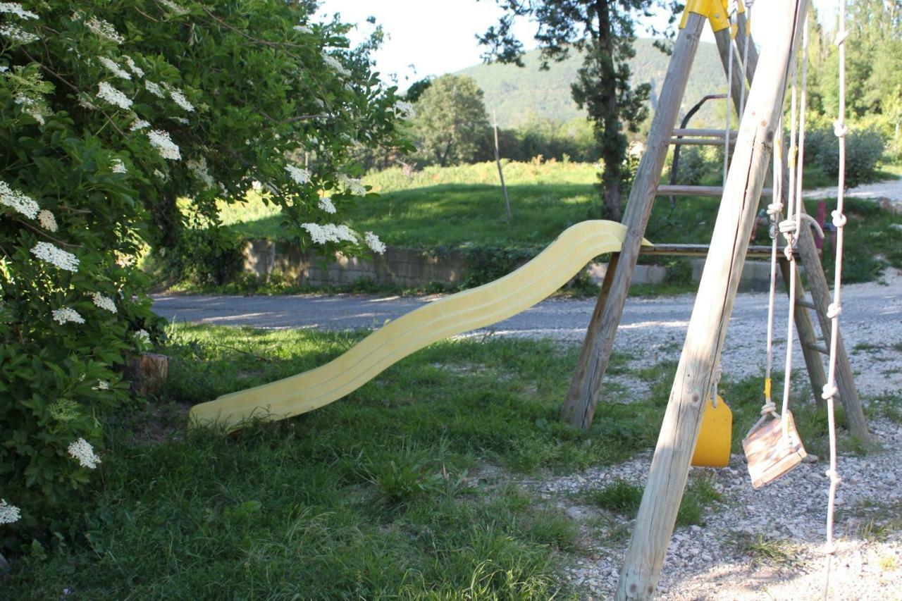 Les Vergers De La Bouligaire Gites Mirmande Buitenkant foto
